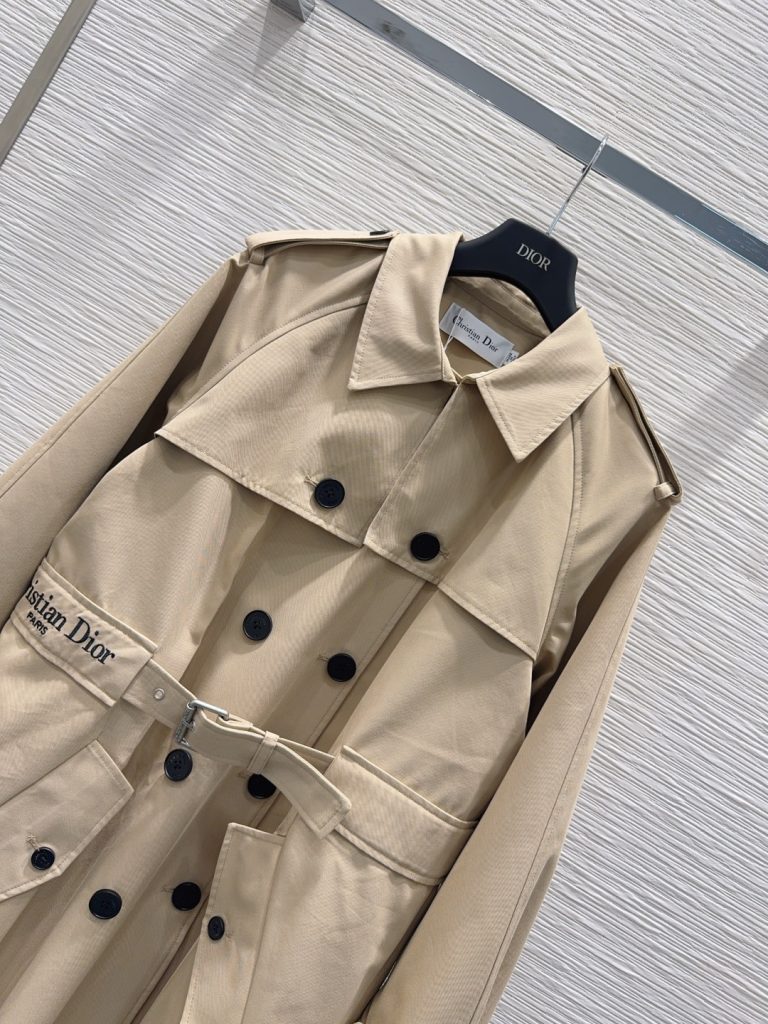 Dior トレンチコート A4収納可 ベージュ - 画像 2