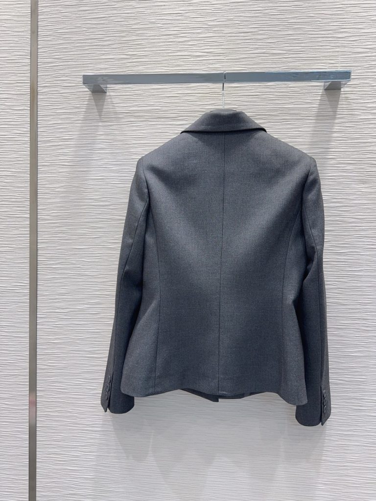 Dior 380 ファッションスーツ ファッションタイトスカート 灰色 素材：ポリエステル75% ライオン23% ナイロン2% - 画像 7