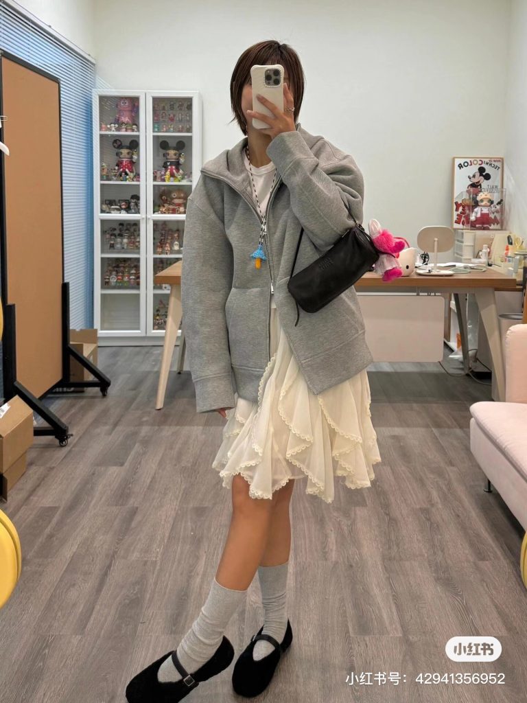 MiuMiu バッグ|コンパクト|黒|レザー - 画像 8