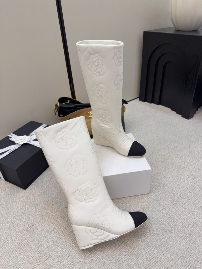 CHANEL シャネル ウェッジブーツ 本革 ロングブーツ ブラック ホワイト 36C - 画像 3