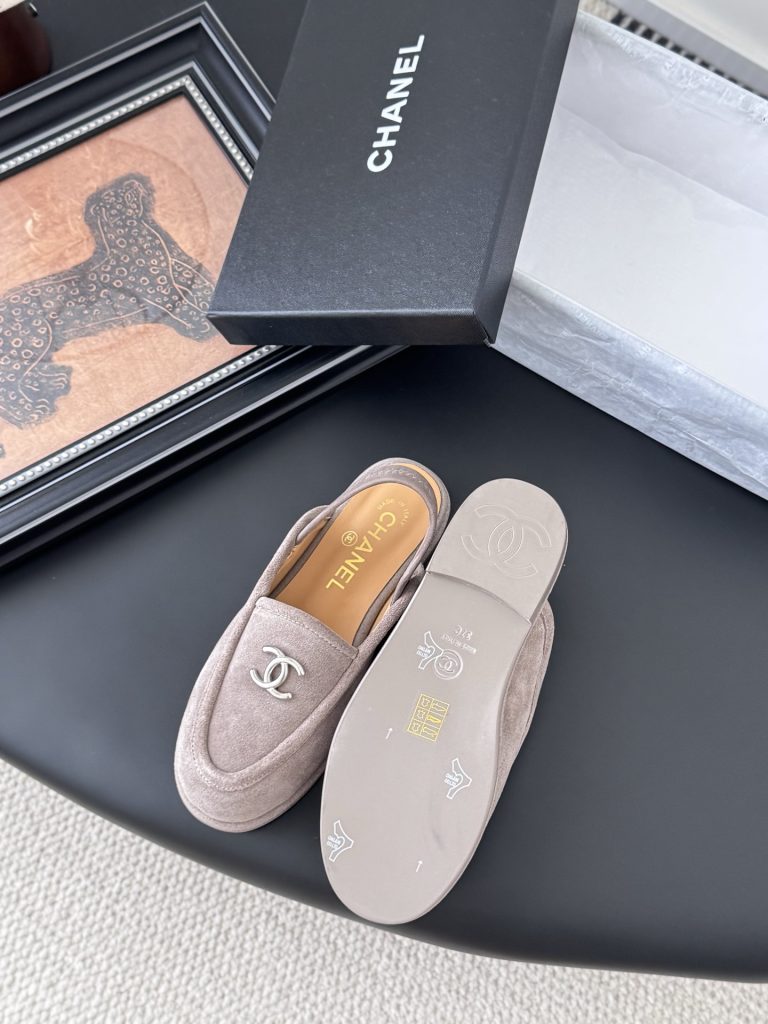 CHANEL シャネル ローファー レディース メンズ 兼用 ファッション ベージュ 通勤 通学 2WAY シンプル 高級感 - 画像 4