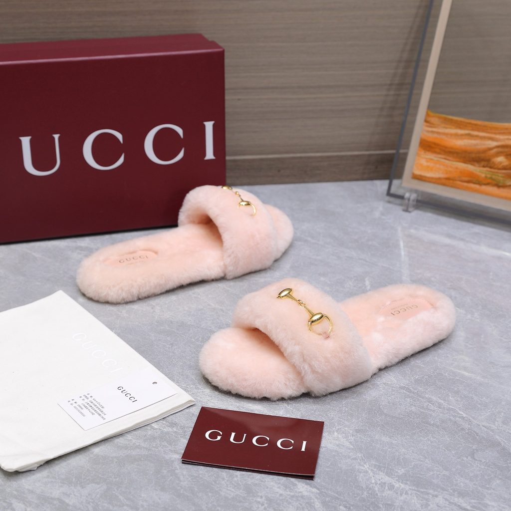 GUCCI グッチ フラットシューズ 本革 ファー ベージュ - 画像 5