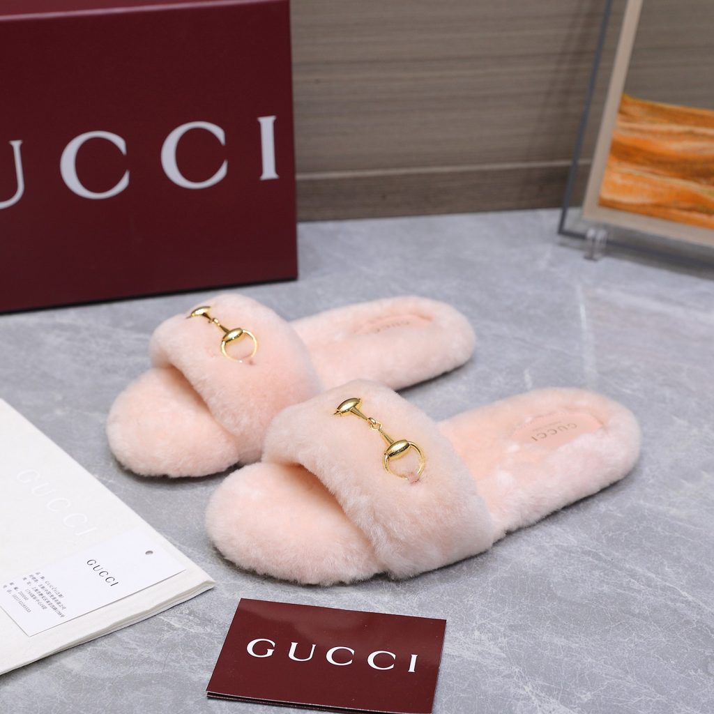 GUCCI グッチ フラットシューズ 本革 ファー ベージュ - 画像 8