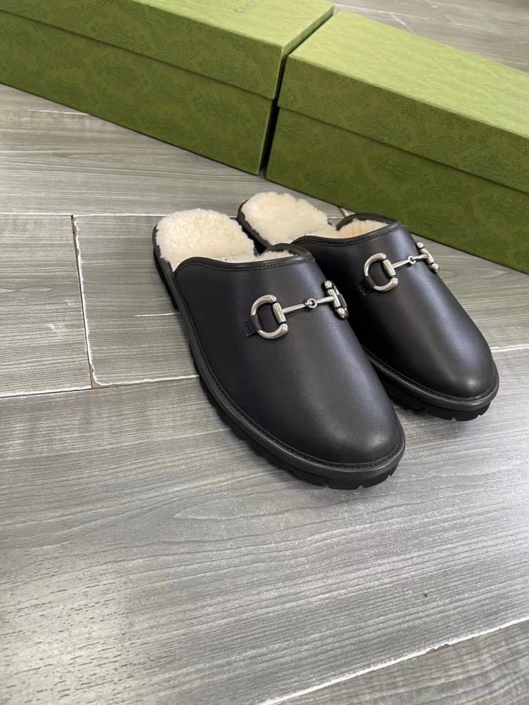 GUCCI グッチ フラットシューズ 本革 軽量 ローファー ブラック - 画像 5