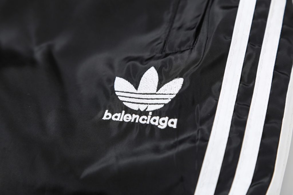 BALENCIAGA バレンシアガ フライトパンツ ブラック - 画像 4