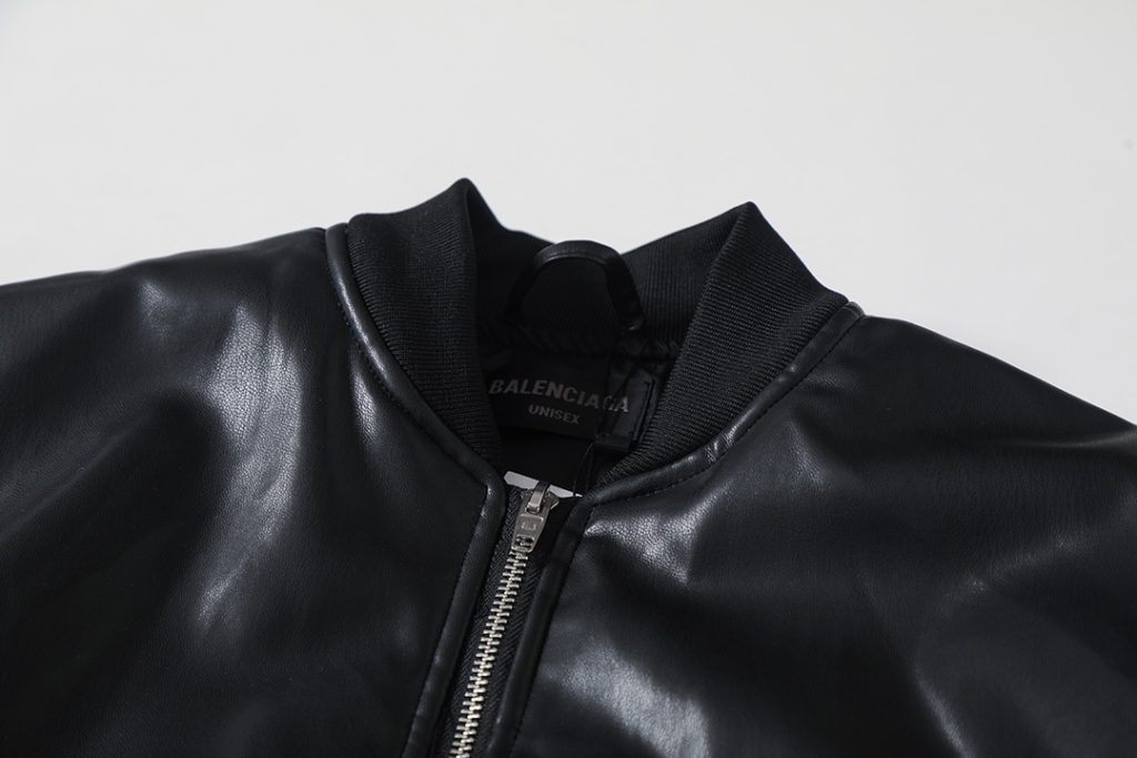 BALENCIAGA バレンシアガ バンダナ柄 フライトジャケット ブラック - 画像 4