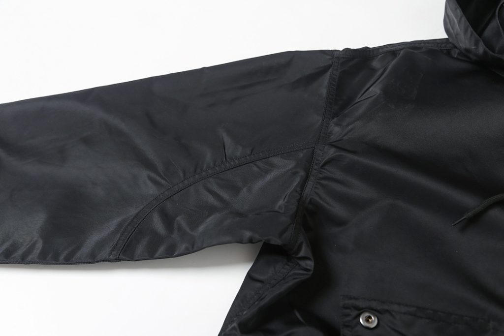 BALENCIAGA バレンシアガ フード付きジャケット 防水 軽量 ブラック - 画像 5