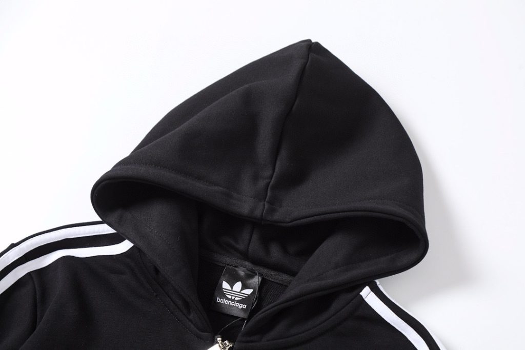 BALENCIAGA バレンシアガ フード付きスウェットシャツ ブラック - 画像 6