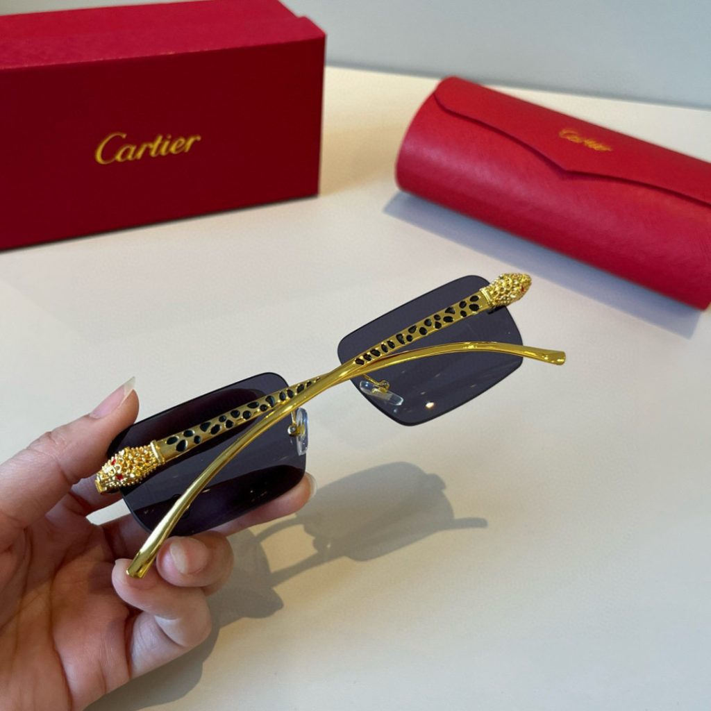 CARTIE カルティエ サングラス メタル ロゴ入り デザイン 金色 ブラック レディース メンズ 全2色 - 画像 7