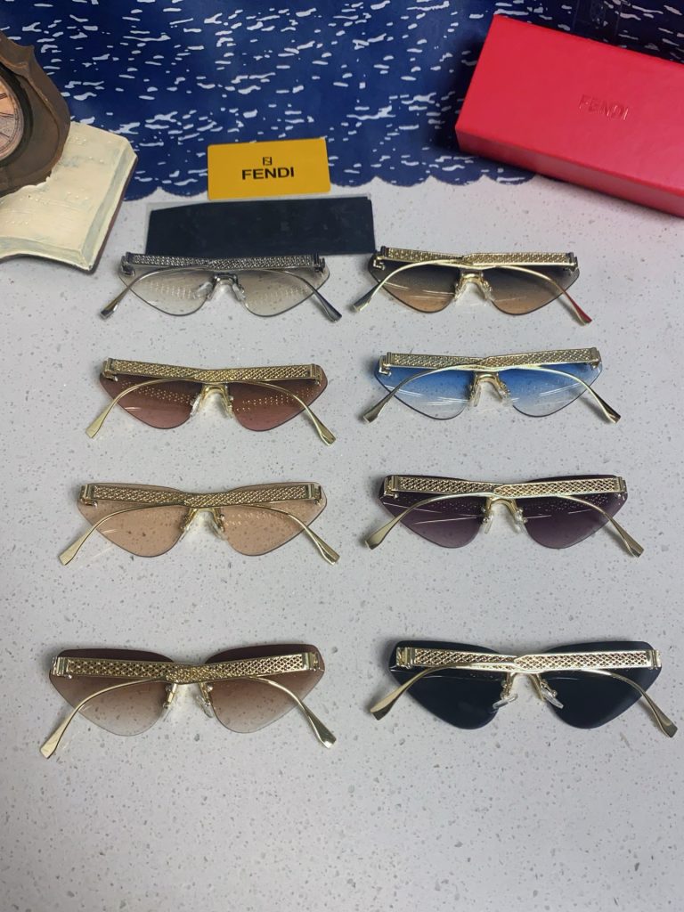 FENDI フェンディ サングラス フレームレス キャットアイ レディース 2025年新作 ファッション メタル シルバー ブラック 多色展開 - 画像 3