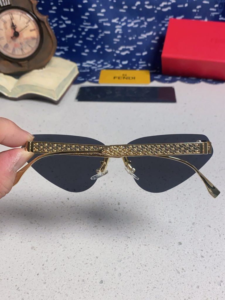 FENDI フェンディ サングラス フレームレス キャットアイ レディース 2025年新作 ファッション メタル シルバー ブラック 多色展開 - 画像 8