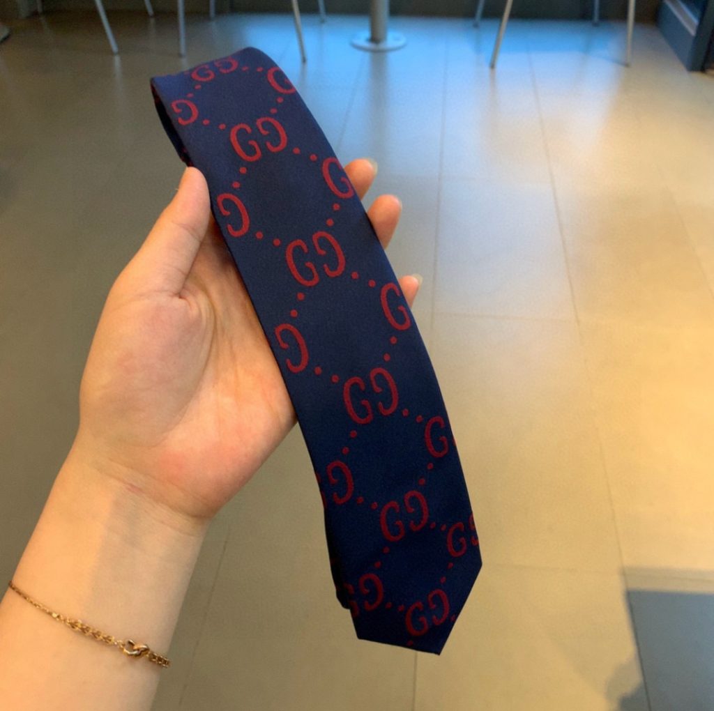 GG柄 ネクタイ グッチ風 プレゼント 結婚式 ホスト 衣装 高級シルク調 光沢 ネイビー - 画像 2
