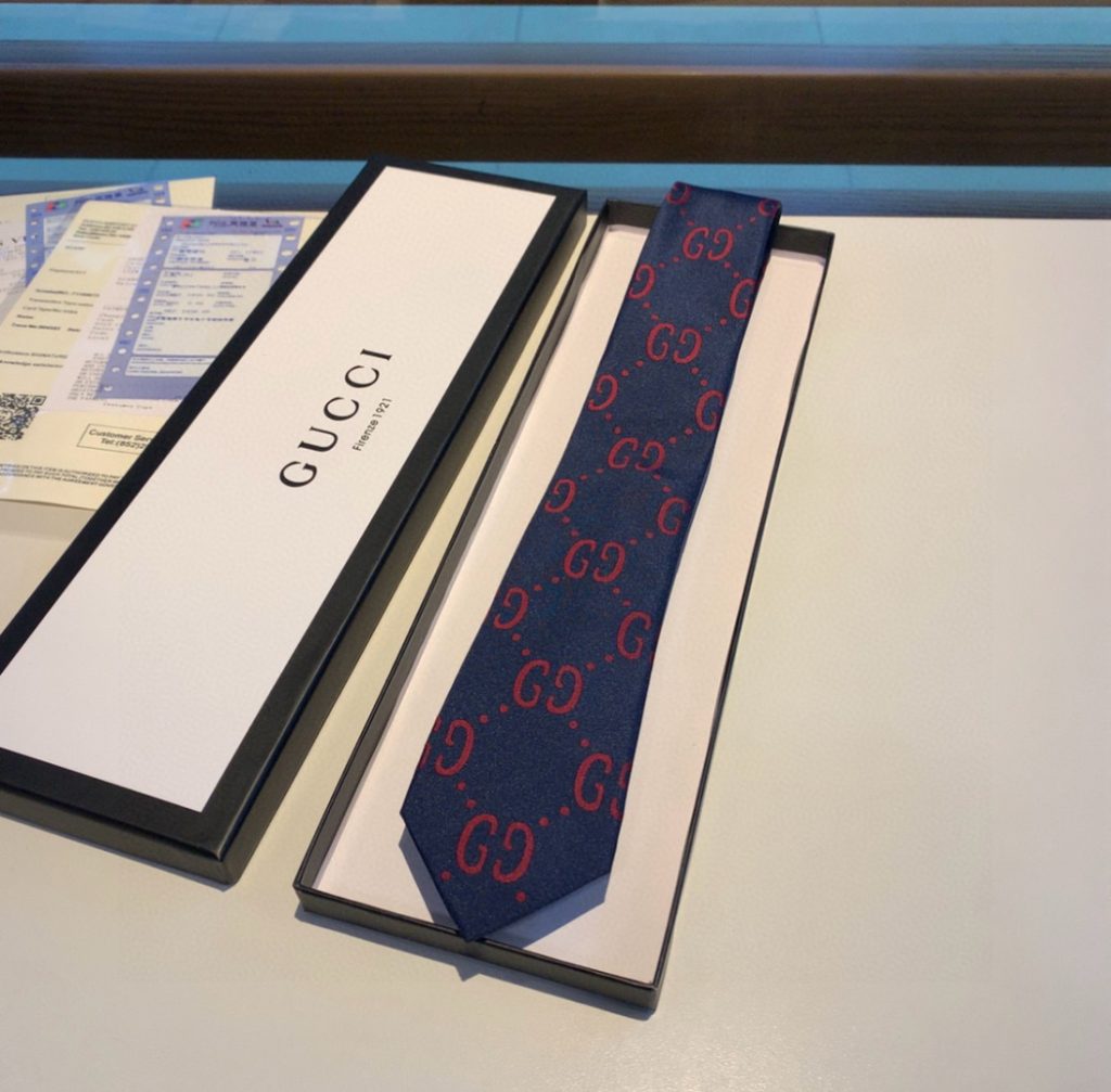 GG柄 ネクタイ グッチ風 プレゼント 結婚式 ホスト 衣装 高級シルク調 光沢 ネイビー - 画像 4