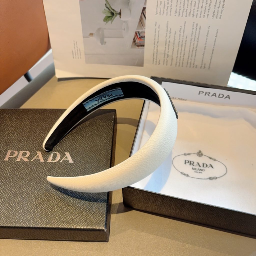 PRADA プラダ ヘッドバンド 本革 ファッション ブランド ブラック ホワイト 全2色 - 画像 7