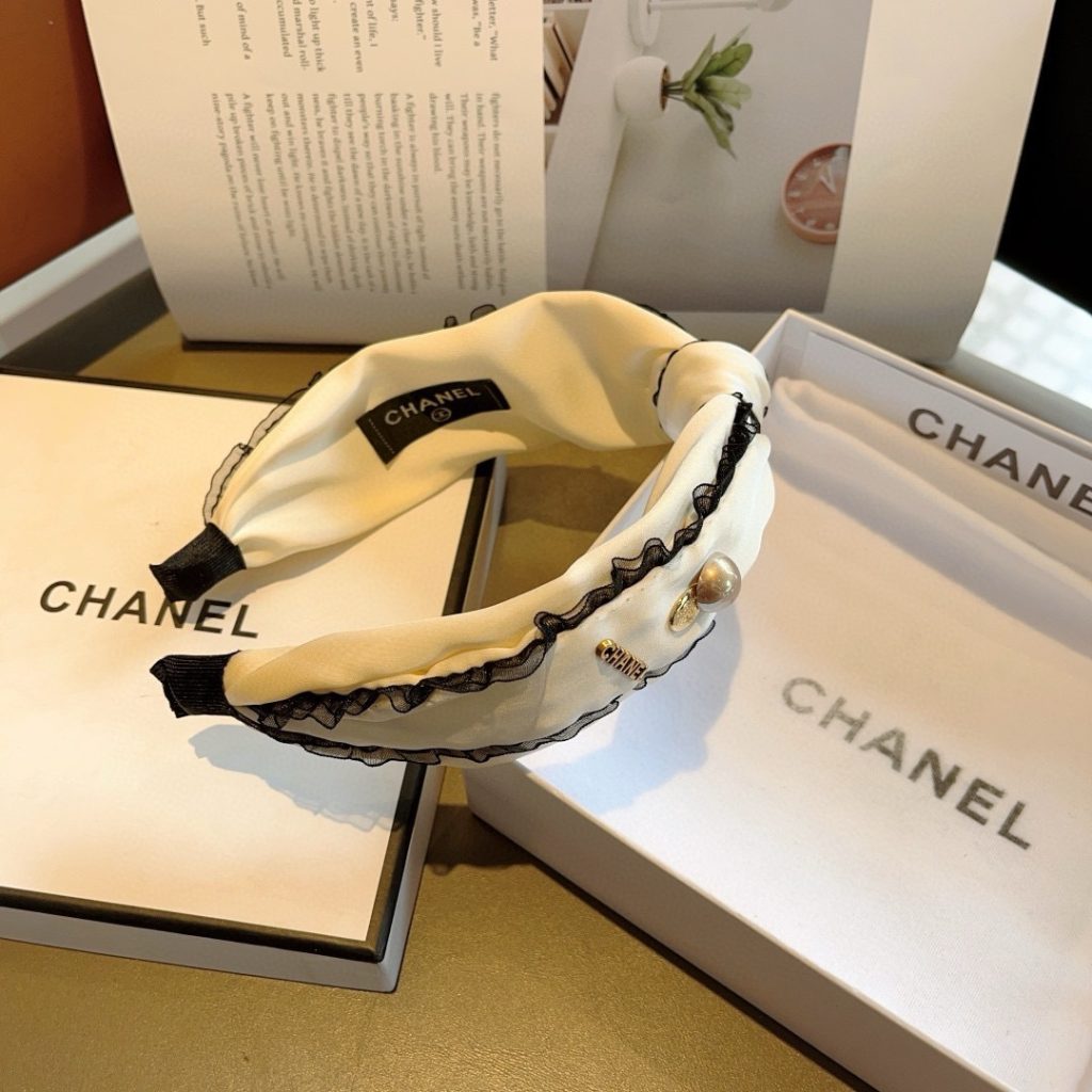 CHANEL シャネル ヘアバンド フリル 本革 ブランド ブラック ベージュ クラシック 100%本革 ミニパール ヘアアクセサリー ブラック 他2色展開 - 画像 8