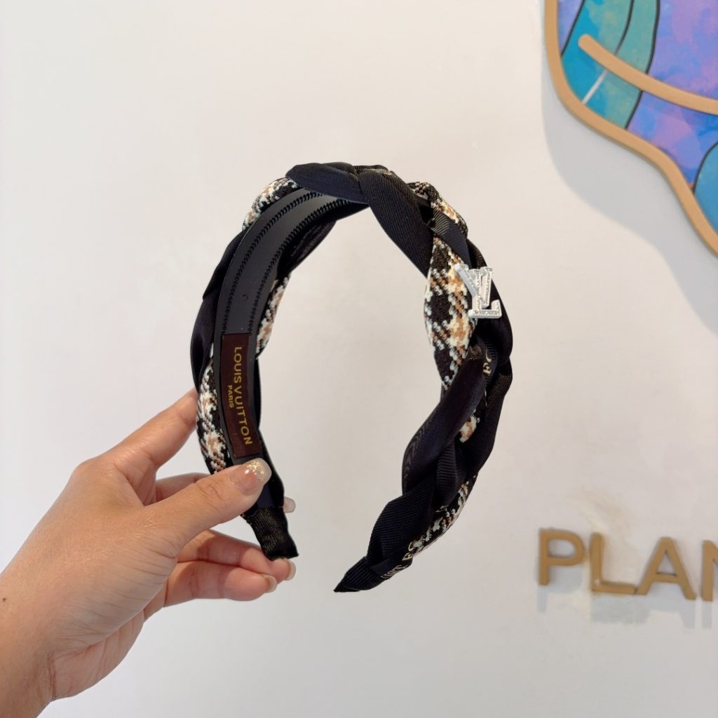 LOUIS VUITTON ルイヴィトン ヘッドバンド ブランド アクセサリー ブラック 全3色 - 画像 3