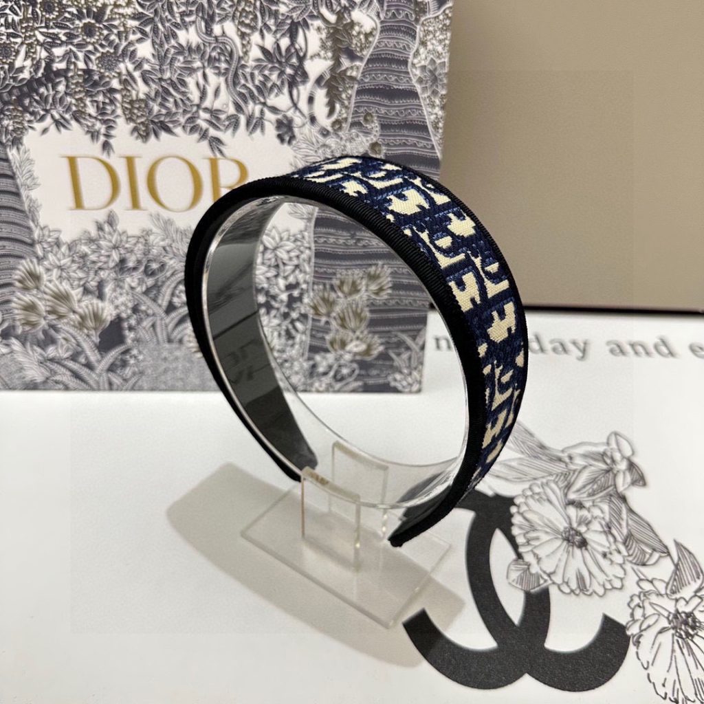 DIOR ディオール ヘアアクセサリー 通勤 ディオールロゴ ブラック ホワイト 全2色 - 画像 4