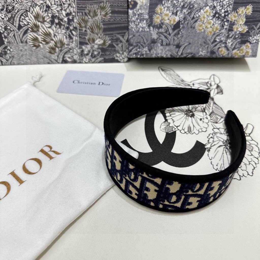 DIOR ディオール ヘアアクセサリー 通勤 ディオールロゴ ブラック ホワイト 全2色 - 画像 5