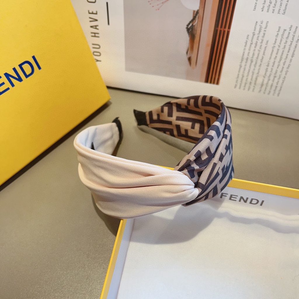 FENDI フェンディ ヘッドバンド ファイブジー デザイン ブラック 全1色 - 画像 7