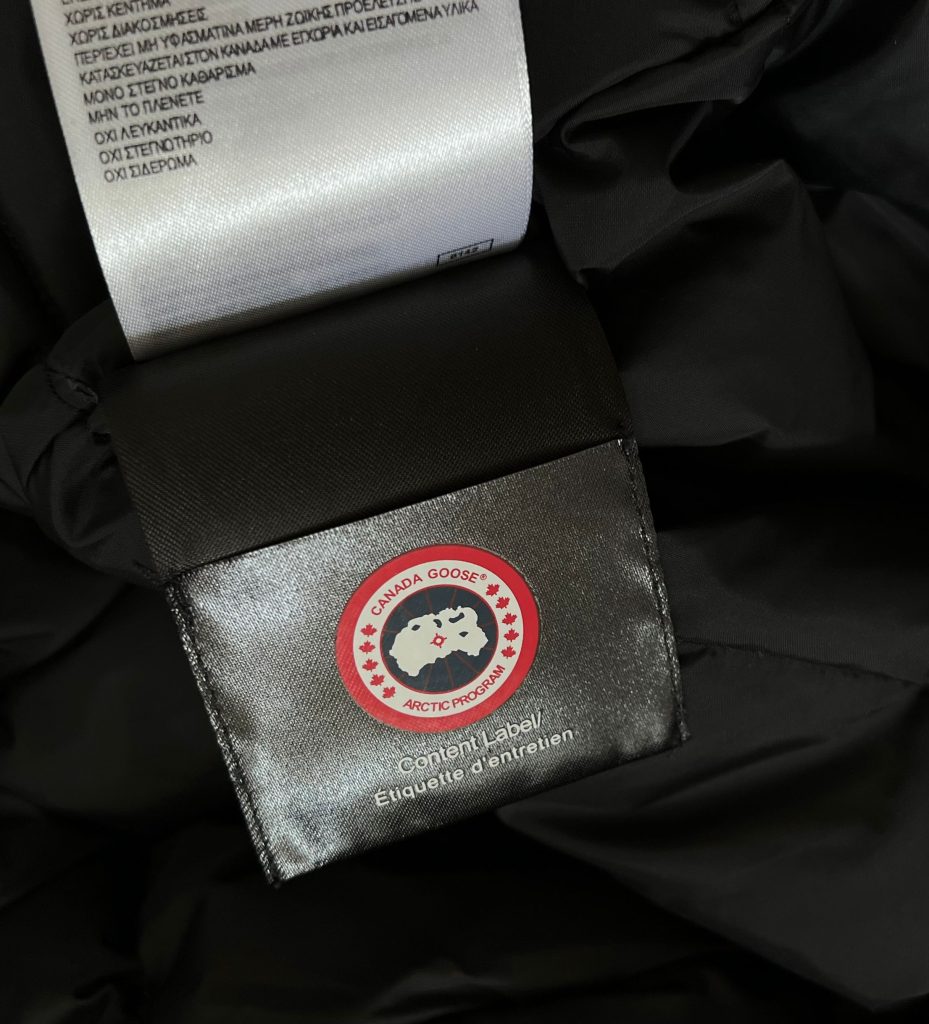 カナダグース　ダウン　コート　レディース　ロングダウンコート　Canada Goose 　ダウンジャケット　無地　ブラック　サイズＭ - 画像 8