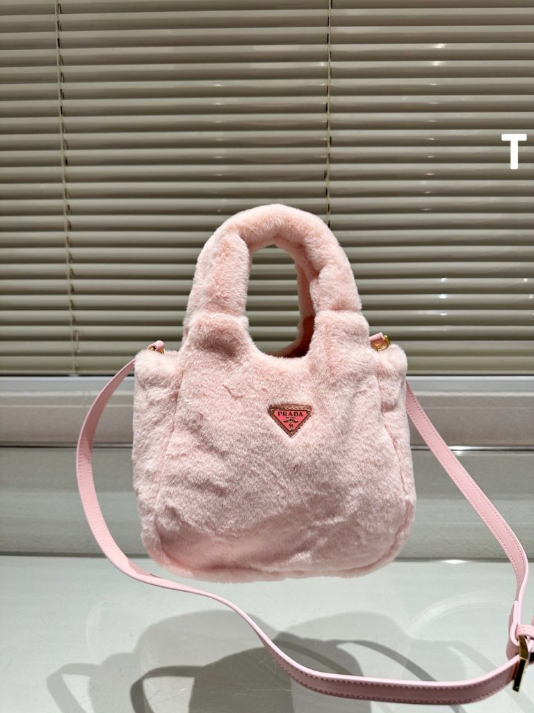 PRADA　プラダ　ふわふわ感　冬物　レディースバッグ　フェイクファーミニトート　トートバッグ　ショルダーバッグ　2色 - 画像 2