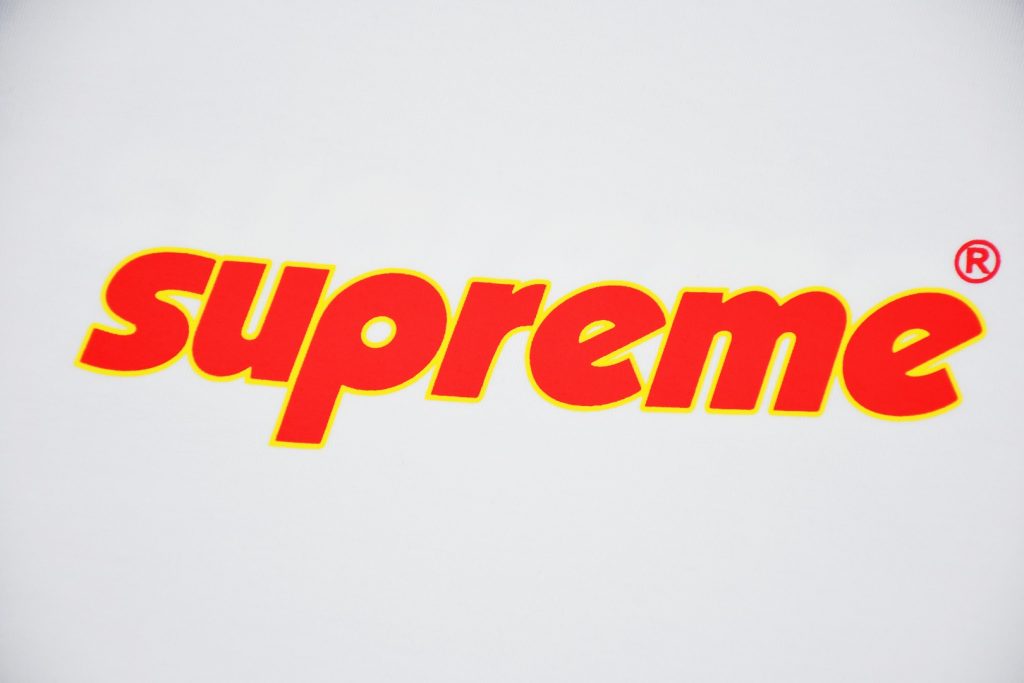 SUPREME スーパーイ ピンラインTシャツ 本革 ブラック 白 全2色 - 画像 6
