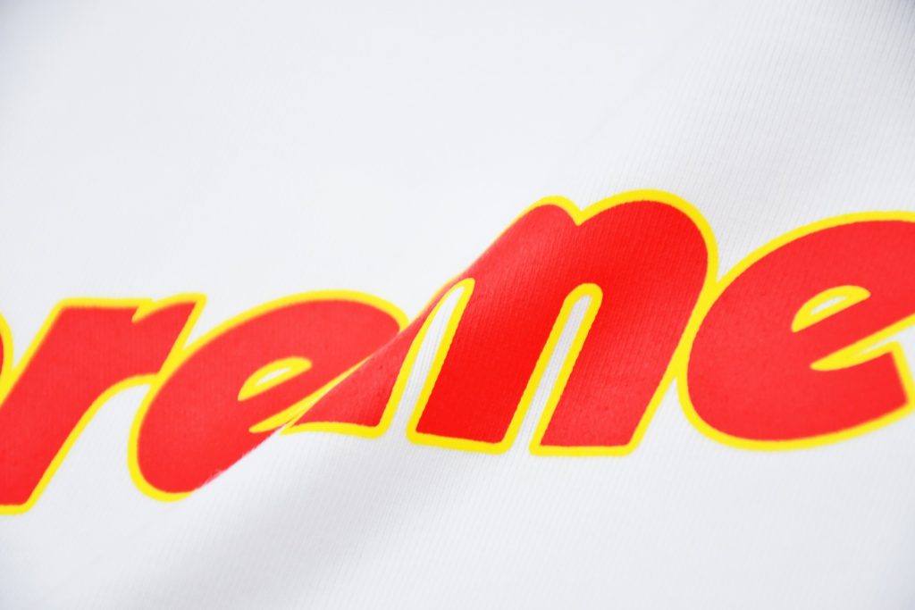 SUPREME スーパーイ ピンラインTシャツ 本革 ブラック 白 全2色 - 画像 8