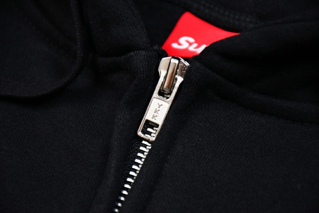 SUPREME スュプリーム フルジップパーカー サイズ別全4色展開 - 画像 4