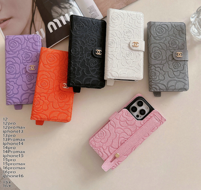 CHANEL　シャネル　手帳型ケース　スマホケース　カメリア柄　スマホカバー　CASE　iPhoneケース - 画像 2