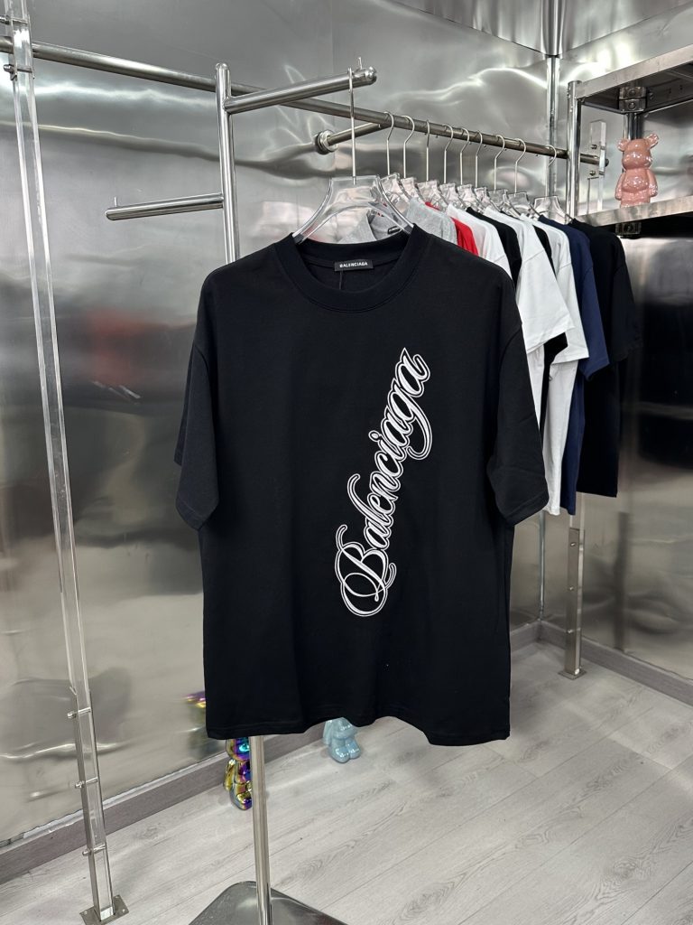 BALENCIAGA　バレンシアガ　Tシャツ　シンプル　刺繍　クルーネックTシャツ　シャツ　半袖Tシャツ　カップルコーデ　Tshirt　男女兼用　M-XXXL - 画像 3