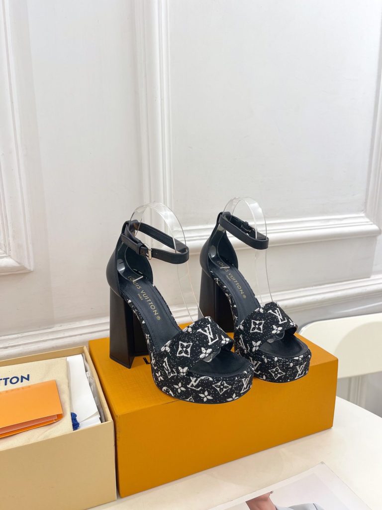 Louis Vuitton ルイヴィトン ハイヒール LVサンダル女性 厚いヒール モノグラム - 画像 3