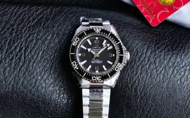 OMEGA オメガ シーマスター 腕時計 メンズ 自動巻き 機械式 42mm ブラック ブラック