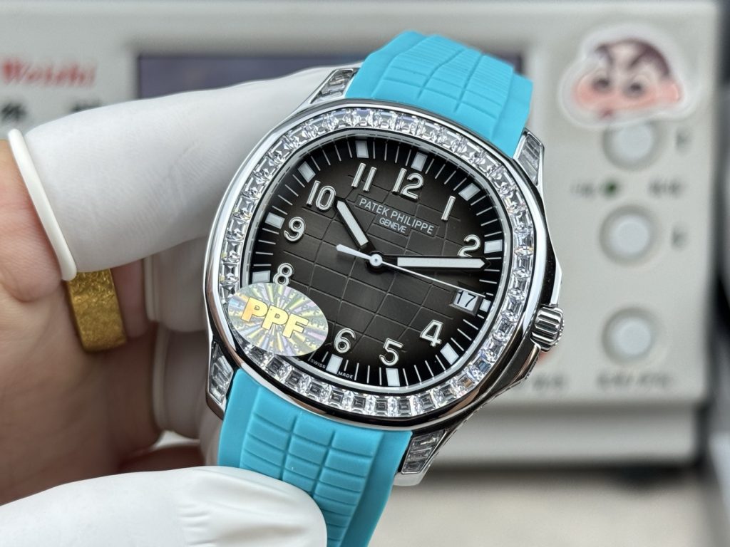 PATEK PHILIPPE パテックフィリップ アクアノート 腕時計 メンズ 324一体機芯 ダイヤモンドベゼル ディヴスラン - 画像 3