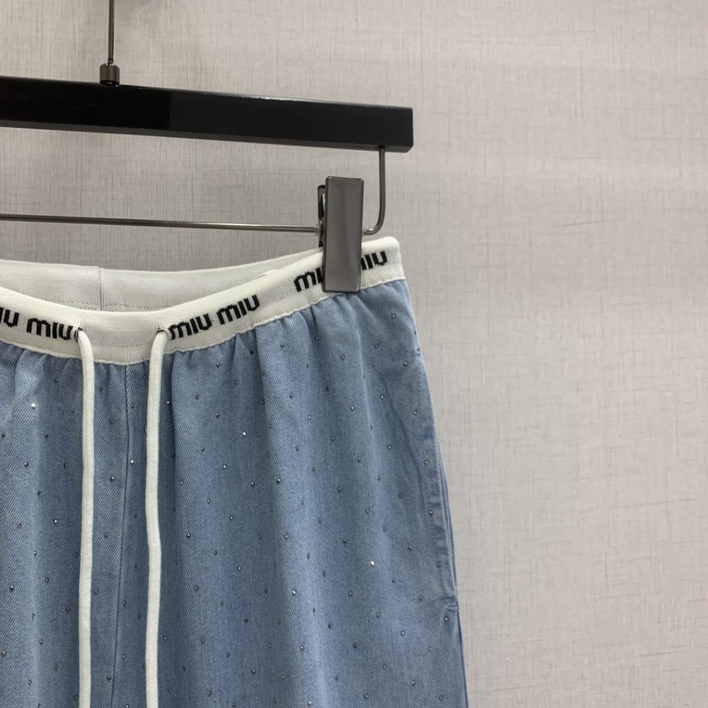 MIU MIU ミウ パンツ レディース 直筒 ストライプ 軽量 デニム パンツ ブルー - 画像 3