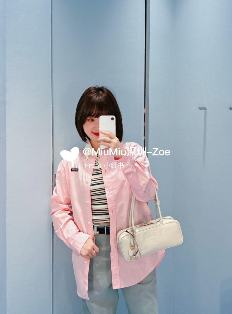 MIU MIU ミウ ミウ シャツ レディース ロング丈 オーバーサイズ 薄手 ドット柄 ピンク - 画像 4