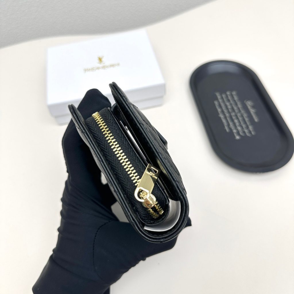 YSL イズナイアール 折り財布 ファスナー 黒 ピンク 全2色 - 画像 7