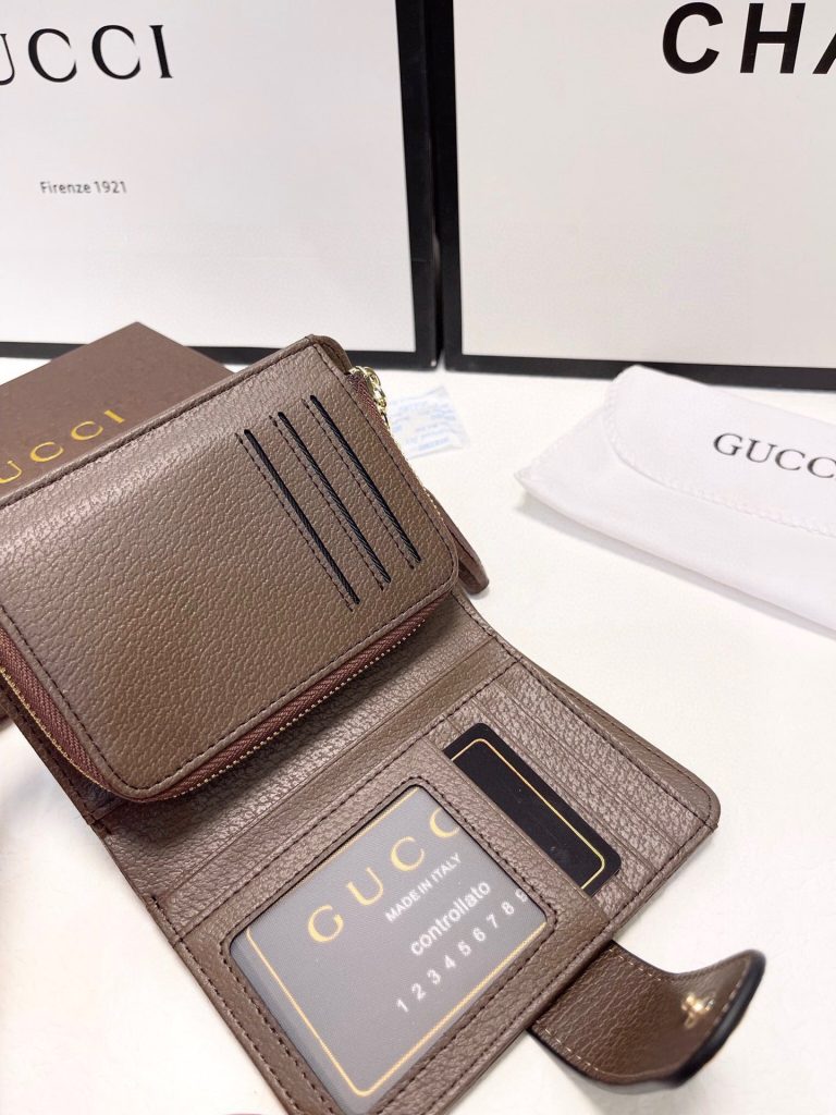 GUCCI グッチ 三つ折り財布 カードケース 本革仕様 3色展開 - 画像 7