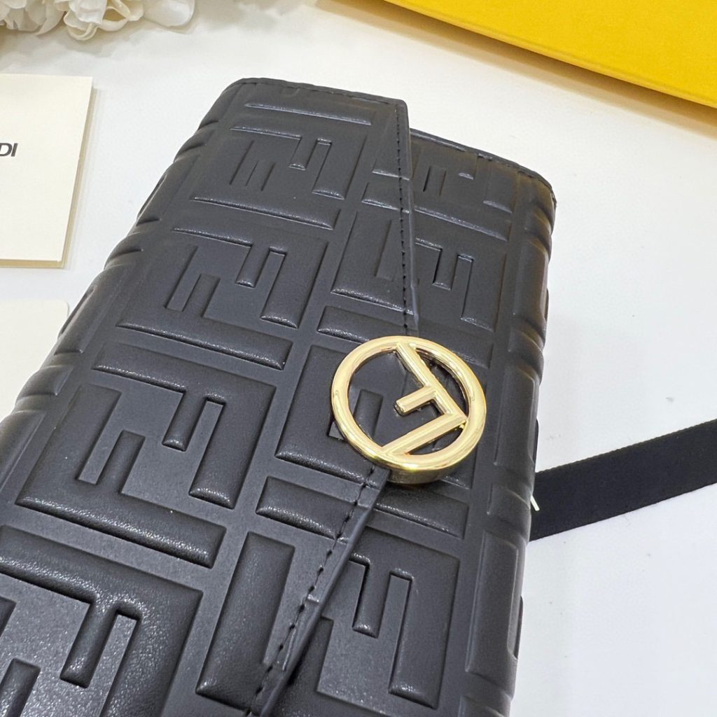 FENDI バッグ コピー 黒 フェンディ 2601 ミニショルダーバッグ ロゴ柄 19*10.5*3.5cm - 画像 5