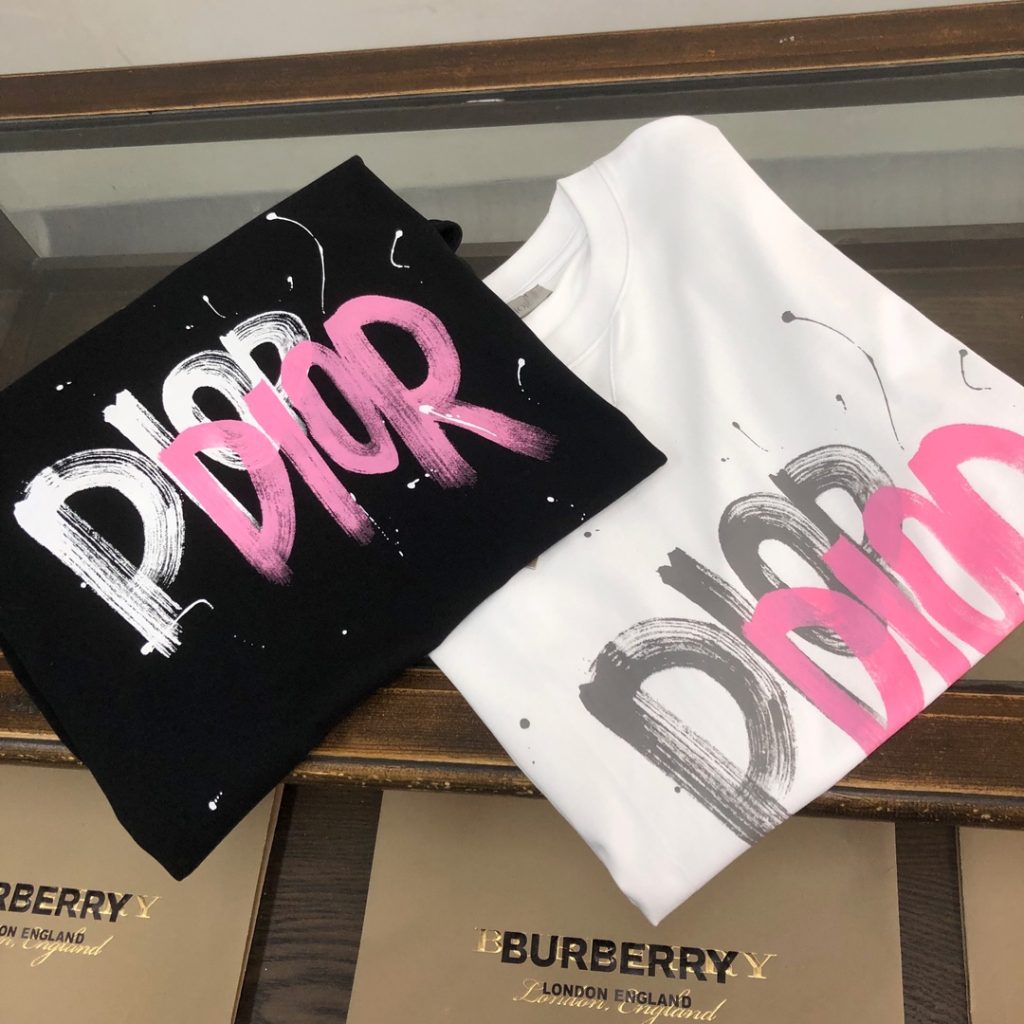 Dior コピー Tシャツ ロゴデザイン 黒 白 メンズ レディース 男女兼用 24ss コピー - 画像 2
