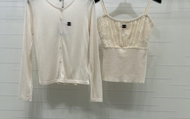 CHANEL コピー ニット カーディガン 長袖 ロゴデザイン レディース 2点セット ホワイト