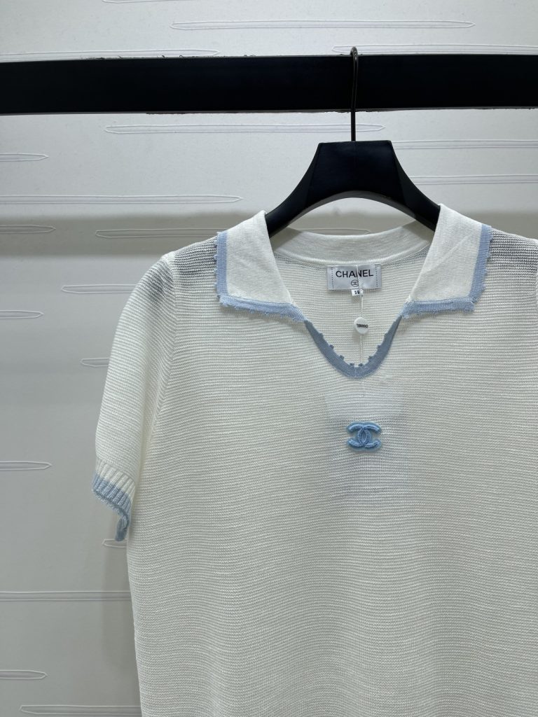 CHANEL ニット Tシャツ コピー ロゴデザイン フリンジ襟 V字ネック 無地 2色展開 - 画像 4