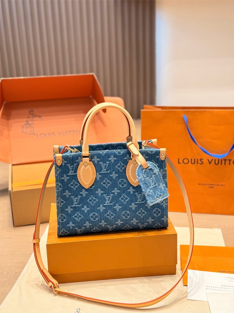 新作　LOUIS VUITTON　オンザゴー PM　ルイヴィトン　モノグラム　デニム　ONTHEGO - 画像 1