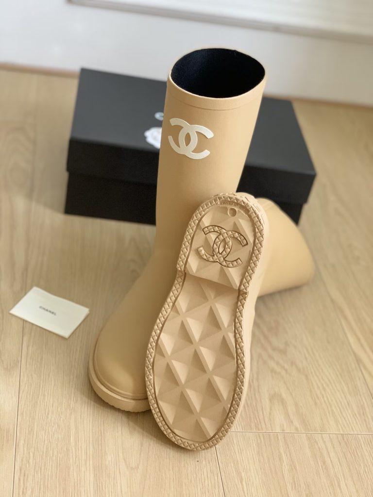 雨の日も大活躍！　CHANEL　シャネル　ココマーク　ラバー レインブーツ　レディース　長靴　2色 - 画像 5