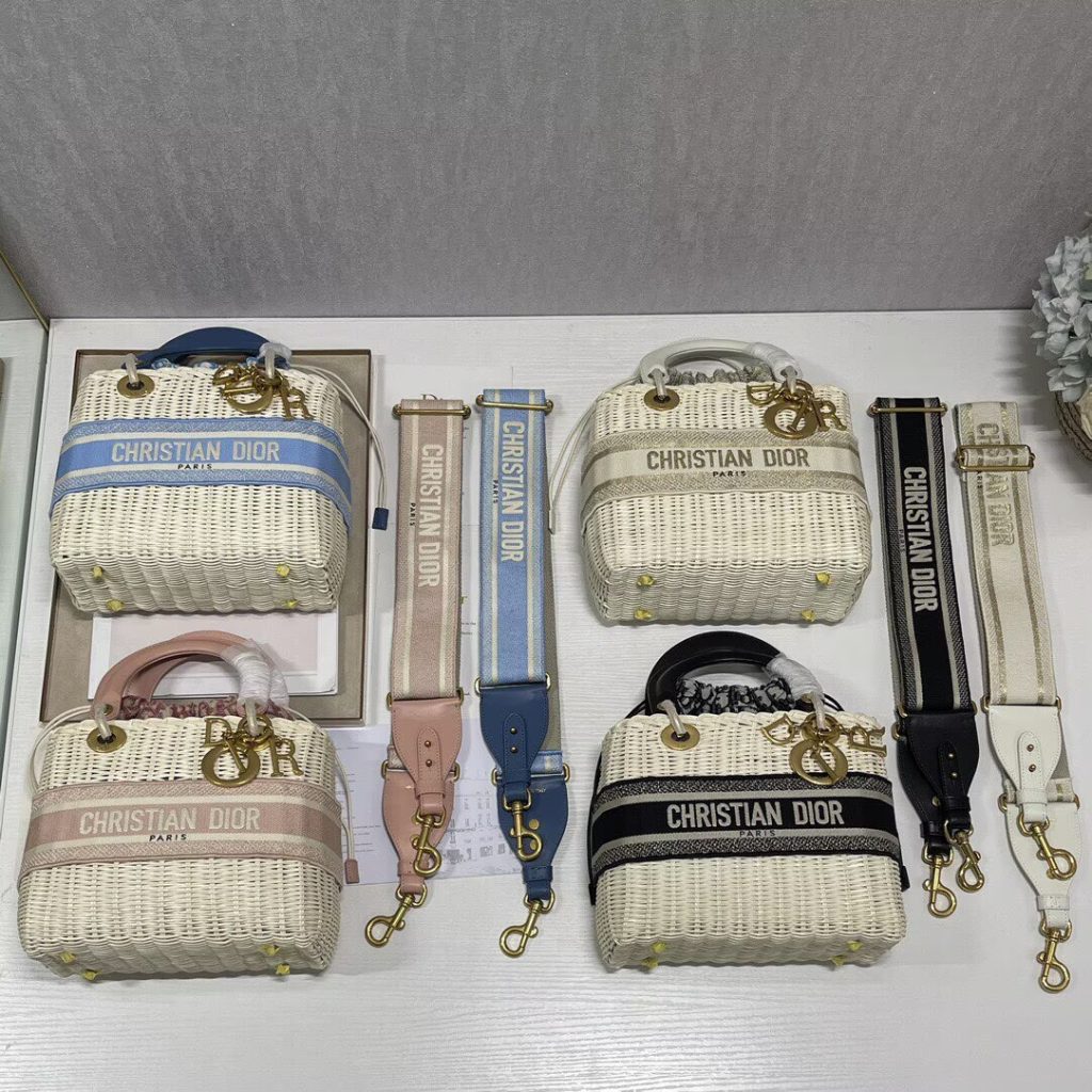 ディオール Dior 刺繍ロゴ LADY かごバッグ|買い物の日に荷物量と価格感を整理 - 商品画像 5