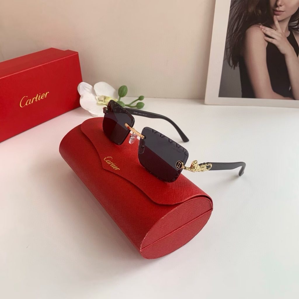 CARTIER カルティエ サングラス メタルフレーム ブラック 高級感 ブランド小物｜ギフト選びで印象を実用目線で確認 - 商品画像 7