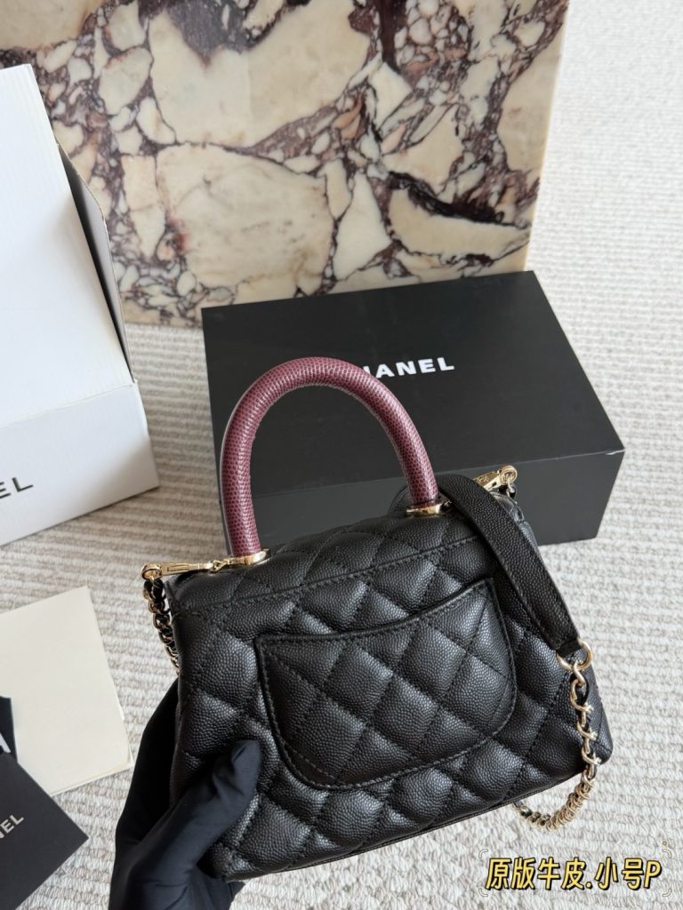 CHANEL ハンドル付きハンドバッグ 黒 2WAYチェーン レザー|買い物の日に素材感を予算内で見る - 商品画像 5