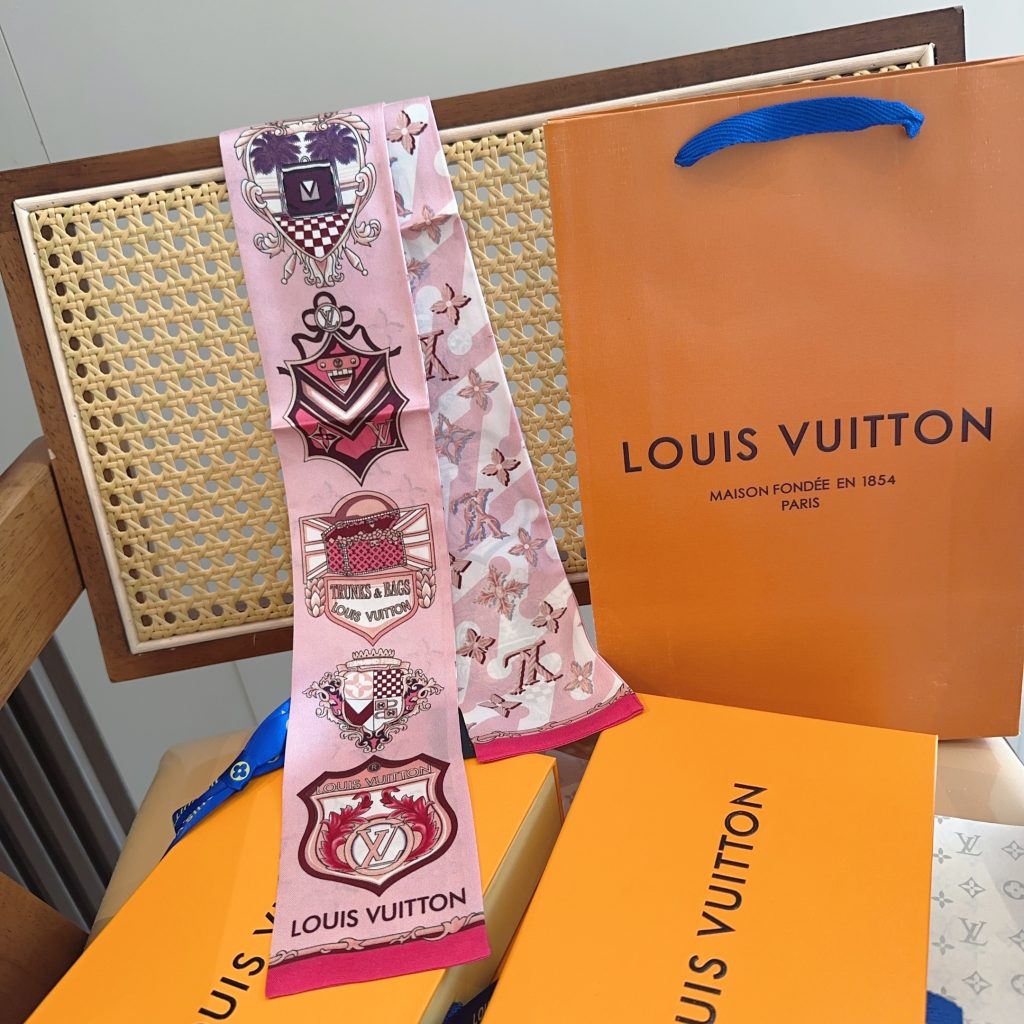 ヘアアレンジに♪　LOUIS VUITTON　ルイヴィトン　バンドー　ハンドル　モノグラム　 細長リボンスカーフ　ツイリースカーフ　ハンドル - 画像 3