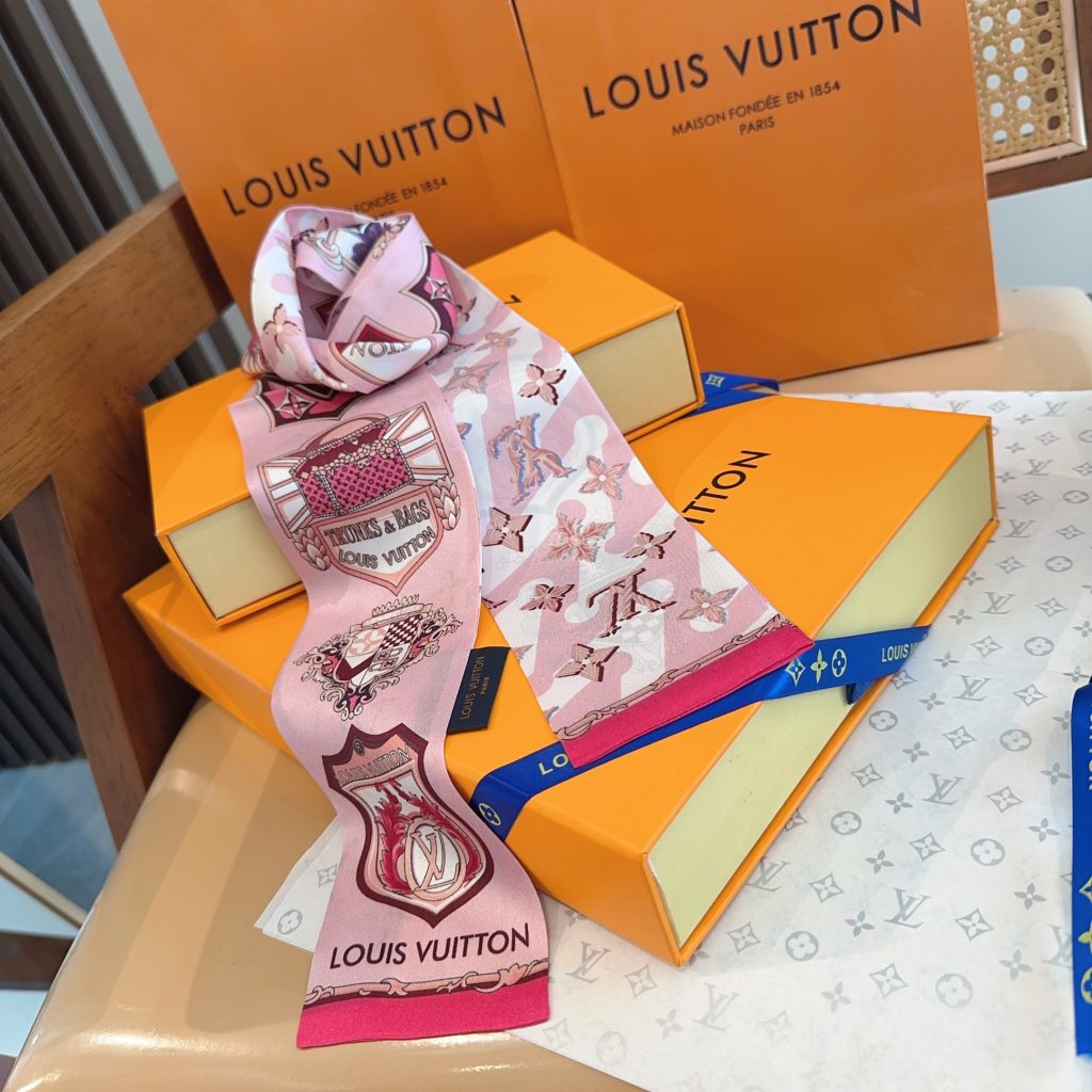 ヘアアレンジに♪　LOUIS VUITTON　ルイヴィトン　バンドー　ハンドル　モノグラム　 細長リボンスカーフ　ツイリースカーフ　ハンドル - 画像 2
