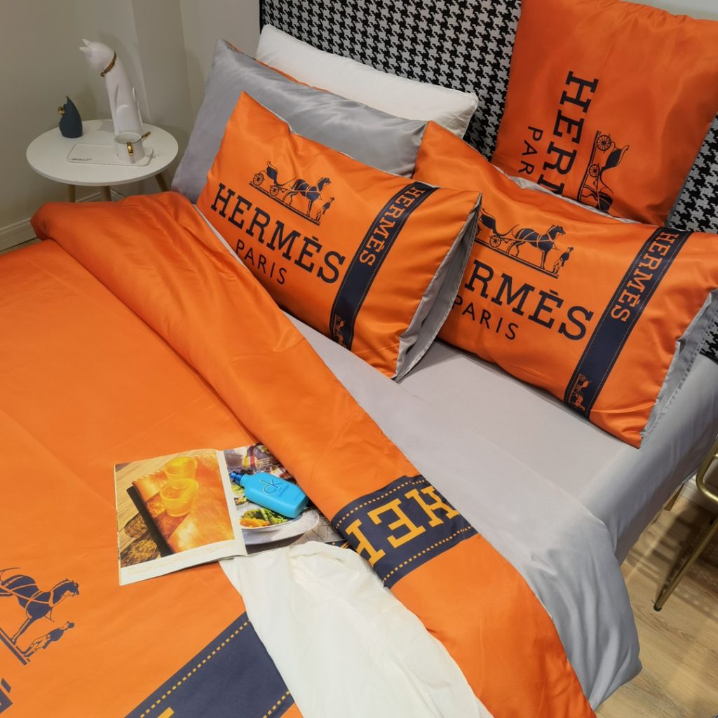 シルク生地　掛け布団カバーセット4点　ダブルサイズ/キングサイズ すべすべベッドカバー　エルメスHERMES　3色 - 画像 8