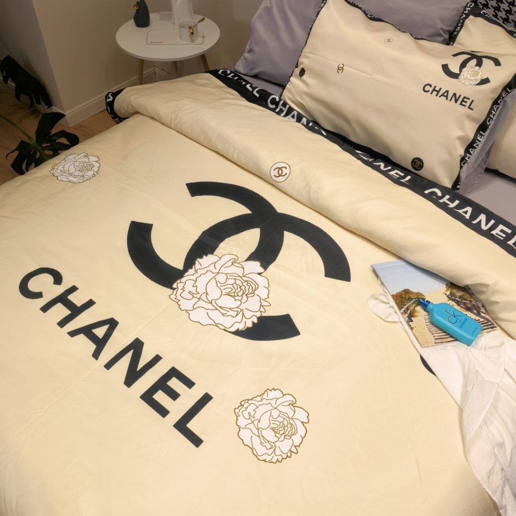 シルク生地　掛け布団カバーセット4点　ダブルサイズ/キングサイズ すべすべベッドカバー　シャネルCHANEL　カメリア　4色 - 画像 5